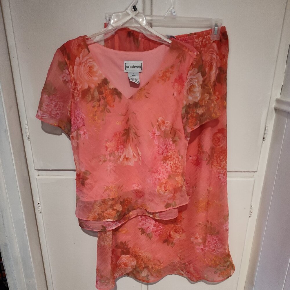 A Karin Stevens 2 Piece Dress and a pair of size 6 slip ons